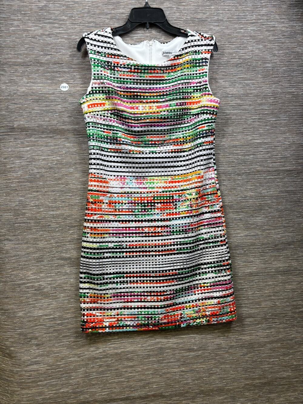 Sandra Darren Shift Dress Womens Size 8 White Multi Stripped Sleeveless Casual